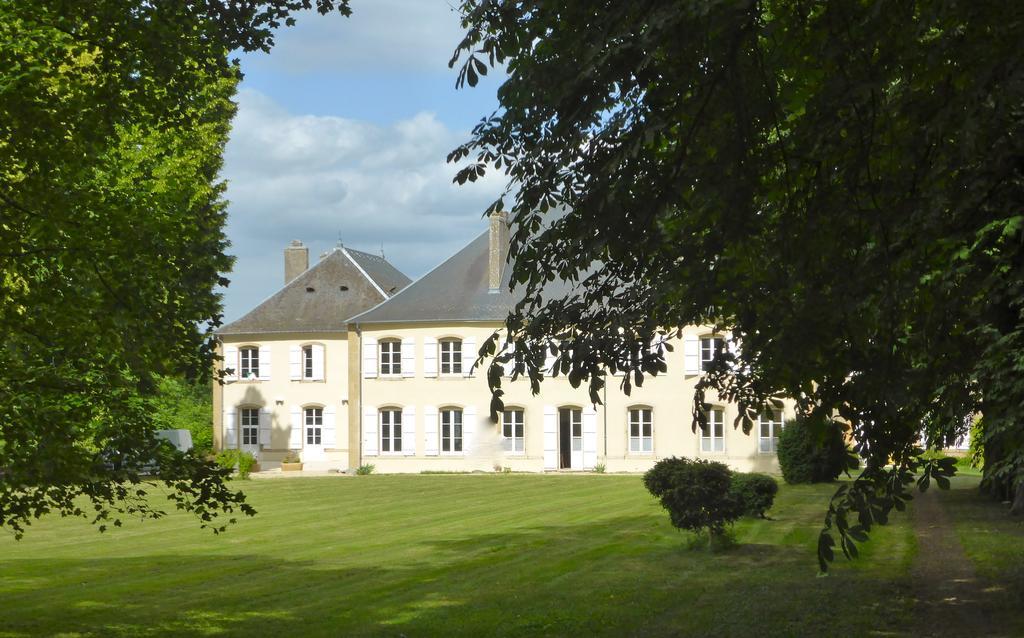Maison D'Hotes Le Chateau De Puxe Εξωτερικό φωτογραφία
